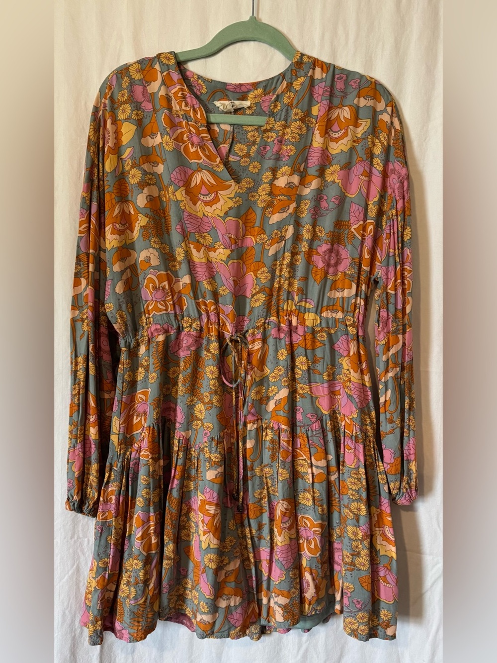 Entro Floral Boho Drawstring Waist Dress – Size M V‑Neck Long Sleeve